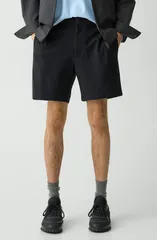 セオリー メンズ ボトムス ハーフパンツ・ショーツ スリムフィット ショートパンツ Theory Curtislim Fit Internal Drawstring Shorts BLKのサムネイル