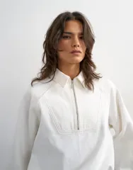 トップショップ レディース トップス シャツ ハーフジップ デニム ジャケット Topshop Denim colla red quarter zip blouson jacket in bone デのサムネイル