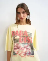 トップショップ レディース トップス Tシャツ グラフィック Topshop graphic Paradise short sleeved Tshirt in yellow イエローのサムネイル