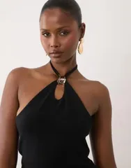 エイソス レディース トップス シャツ コットン ホルター ASOS DESIGN compact cotton blend keyhole halter neck top with goldtoneのサムネイル
