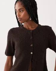エイソス レディース アウター カーディガン ASOS DESIGN relaxed short sleeve slubby cardigan in chocolate チョコレートのサムネイル