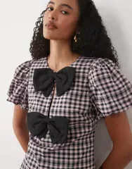 シスタージュン レディース トップス シャツ ギンガムチェック ギンガム Sister Jane Vence round neck puff sleeve bow detail top ginghamのサムネイル