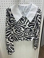 ゼブラ ブラウスのサムネイル