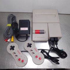 任天堂 Nintendo AV仕様ファミコン（ニューファミコン） HVC-101 囗T巛
