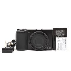 ★美品・ショット数: 7975回★ リコー RICOH GR III #1927 ☆美品・ショット数: 7975回☆ リコー RICOH GR III #1927 - メルカリ