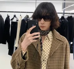 エディ Celine セリーヌ 20fw ステンカラーコート セミオーバー 46サイズのサムネイル