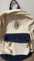 A BATHING APE アベイシングエイプ バックパック 2011 ベージュ ネイビーのサムネイル