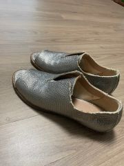 Mana ふかふかバブーシュ ゴールド シルバー 36 スリッポン ポイン