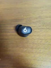 beats solo buds 左耳のみ　ブラックのサムネイル