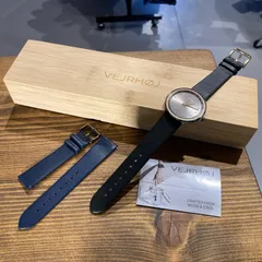腕時計 VEJRHOJ Black&Gold クォーツ アナログ 替えベルト箱付 稼働品 現状品 / ヴェアホイ ブラック&ゴールド 2針 メンズ ユニセックスのサムネイル