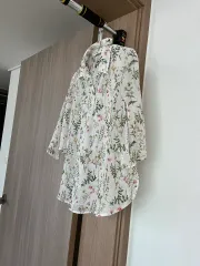 オジューク シースルー 花柄 ブラウスのサムネイル