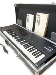 KORG T3 シンセサライザー ハードケース 説明書付 各鍵盤音出し確認済