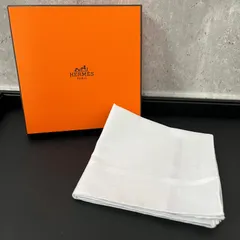 【HERMES】ハンカチ ハンドタオル ホワイト 白 Hロゴ 総柄 コットン レディース メンズ エルメス ファッション小物 箱付き 純正箱 ブランドハンカチのサムネイル