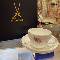 未使用 マイセン 金彩 ハイビスカスプレート(16×12cm)1点共箱付、1級品 未使用 マイセン 金彩 ハイビスカスプレート(16×12cm)1点共箱付、1級品