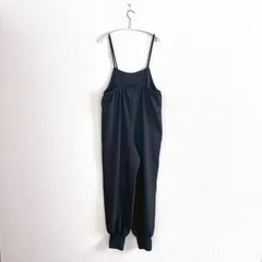 Spick and Span スピックアンドスパン ジョガーサロペット オールインワン キャミソール 肩紐調整 裾リブ ブラック 黒 サイズ38 ポリエステル100% ポケット付き 無地 オーバーオール つなぎ 春夏 通勤 お出かけ 旅行 【D561】のサムネイル