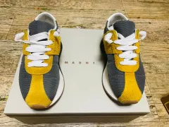 マルニのサムネイル
