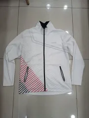 hummel XL 100 白ジップアップアウター スポーツジャケット 中古のため汚れありのサムネイル