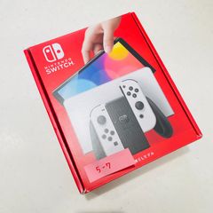 美品/液晶ヤケなし 2025年製 Nintendo Switch 有機ELモデル ホワイト