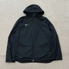 ナイキ STORM-FIT スウッシュ ウィンドブレーカー r4145のサムネイル
