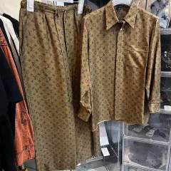 ルイヴィトン パジャマ セットアップのサムネイル