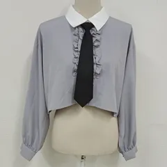 NICE CLAUP ネクタイ付きフリルブラウス サックス ショート丈 フリーサイズ ナイスクラップ AFM7-34Gのサムネイル