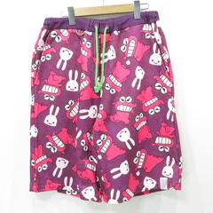 【三重本店】 中古 CUNE | キューン 30th クレヨンしんちゃん ワニ山さんスウェットショートパンツ 総柄 チョコビ ASFKT77AMLT パープル サイズ：3 【107】のサムネイル