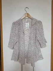 新品 スパオ レディース フラワー パータン ラブ スタイル ブラウスのサムネイル