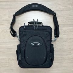 OAKLEY オークリー ショルダーバッグ 90s 00s archive - メルカリ