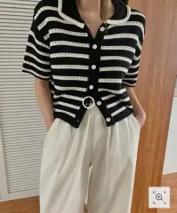 FROM BEGINNING クロシェ バイカラーKARAハーフカーディガン(新品)のサムネイル
