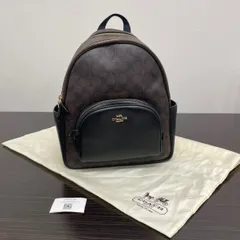 (r2527)【美品】COACH コーチ コートバックパック シグネチャー キャンバス 型番5671 多機能ポケット リュックサックのサムネイル