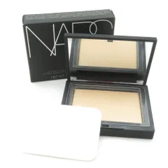 美品 NARS ナーズ ライトリフレクティングセッティングパウダー プレスト N フェースパウダー 10g 残量多 05555 フェイスパウダー BD6423K2のサムネイル