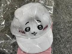 ★新品 未開封品★NEW ERA ニューエラ キーホルダー アクセサリー ちいかわコラボのサムネイル