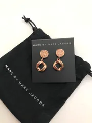 MARC BY MARC JACOBS マークバイマークジェイコブス メダル チェーン ドロップ ピアス ROSE GOLD ■■ レディースのサムネイル