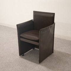 カッシーナ(Cassina)マリオ・ベリーニ デザインLira（リラチェア