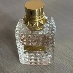 ☆☆VALENTINO （ヴァレンティノ）ドンナ　オードパルファン30ｍｌ　ヴォーチェヴィヴァのサムネイル