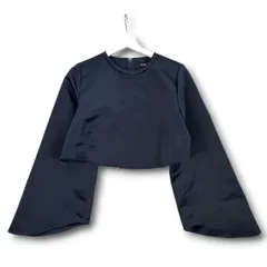 anuans アニュアンス ラスターサテンフレアスリーブブラウス クロップド丈 長袖 切りっぱなし 光沢 紺 ネイビー フリーサイズ レディース 春 ゴーゴー古着久喜倉庫店 1 No.2827のサムネイル