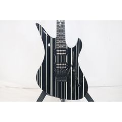 EVH wolfgang STD.ベースに白黒フランケン！van halen. - メルカリ