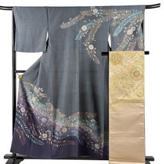 付下げ 身丈158cm 裄丈68cm L 袷 桜 花びら 刺繍 金糸 灰緑 正絹 名品