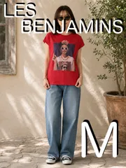 【LES BENJAMINS】レスベンジャミンズ Tシャツ レッド フォトプリント フリーダ風 半袖 M 100%ピマコットン トルコ製 オフィスカジュアル 個性派 古着のサムネイル