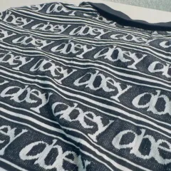 オベイ Spellout 長袖Tシャツ Lのサムネイル