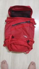 THE NORTH FACE Hiking Backpack (Bag/Backpack) -- Unisex -- Price is for the backpack only.