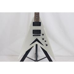 MavisフライングV ホワイト 美品 - メルカリ