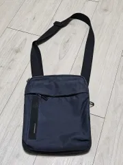 マンダリナダック VIA MD 拡張型クロスバッグ 45,000円で出品のサムネイル
