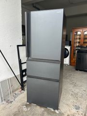 東芝 マッドブラック 300〜400ℓ 3ドア 極美品 冷蔵庫 - メルカリ