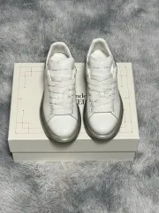 Alexander McQueen オーバーソール スニーカー (37)のサムネイル
