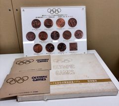 歴代オリンピック大会公式参加記念メダル 特別制作 三井金属工芸