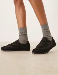 エイソス レディース シューズ スニーカー レース ASOS DESIGN Desire slim sole lace up sneakers Black ブラックのサムネイル