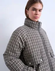 トップショップ レディース アウター コート ジャケット Topshop micro plaid puffer jacket Black ブラックのサムネイル