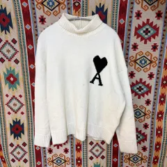 アミ AMI ハート ロゴ タートルネック ニット セーター Lのサムネイル