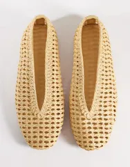 エイソス レディース シューズ パンプス ASOS DESIGN Lioness woven ballet flats inatural NATURAL WEAVEのサムネイル